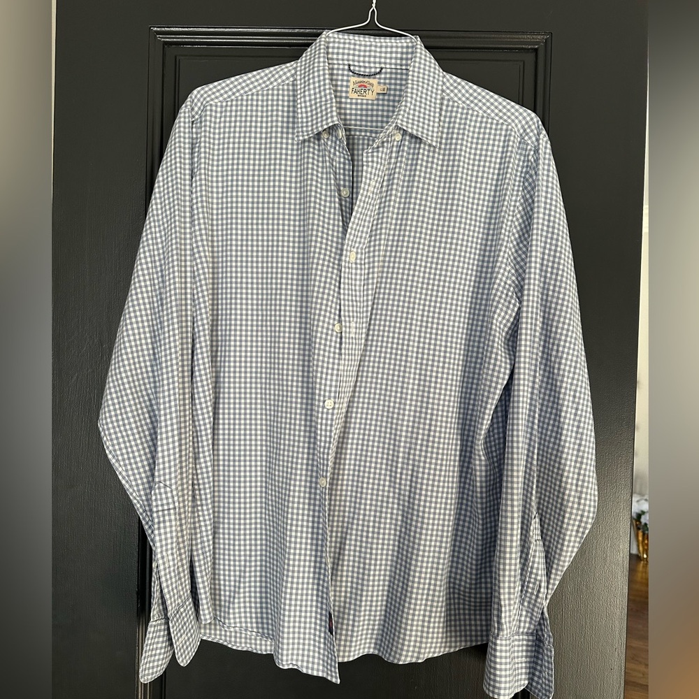 Faherty blue and white check shirt - button up size large